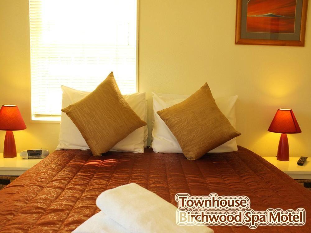 Birchwood Motel